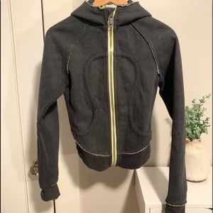 Lululemon Scuba hoodie-vintage/throwback style